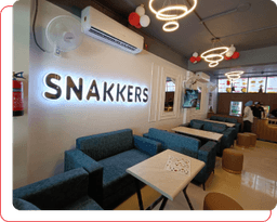 Snakkers Franchise Outlet – Join India’s Fastest Growing QSR Chain