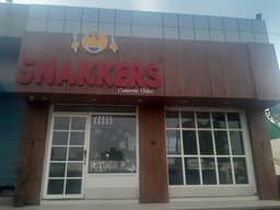 Quick Bites Near Me β Mudki | Snakkers Outlet