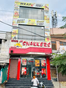 Quick Bites Near Me β Amritsar Khnadwala | Snakkers Outlet